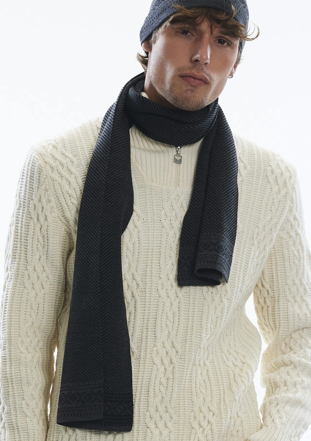 Accessories / Scarfs for men - Harald Scarf - Dale of Norway
